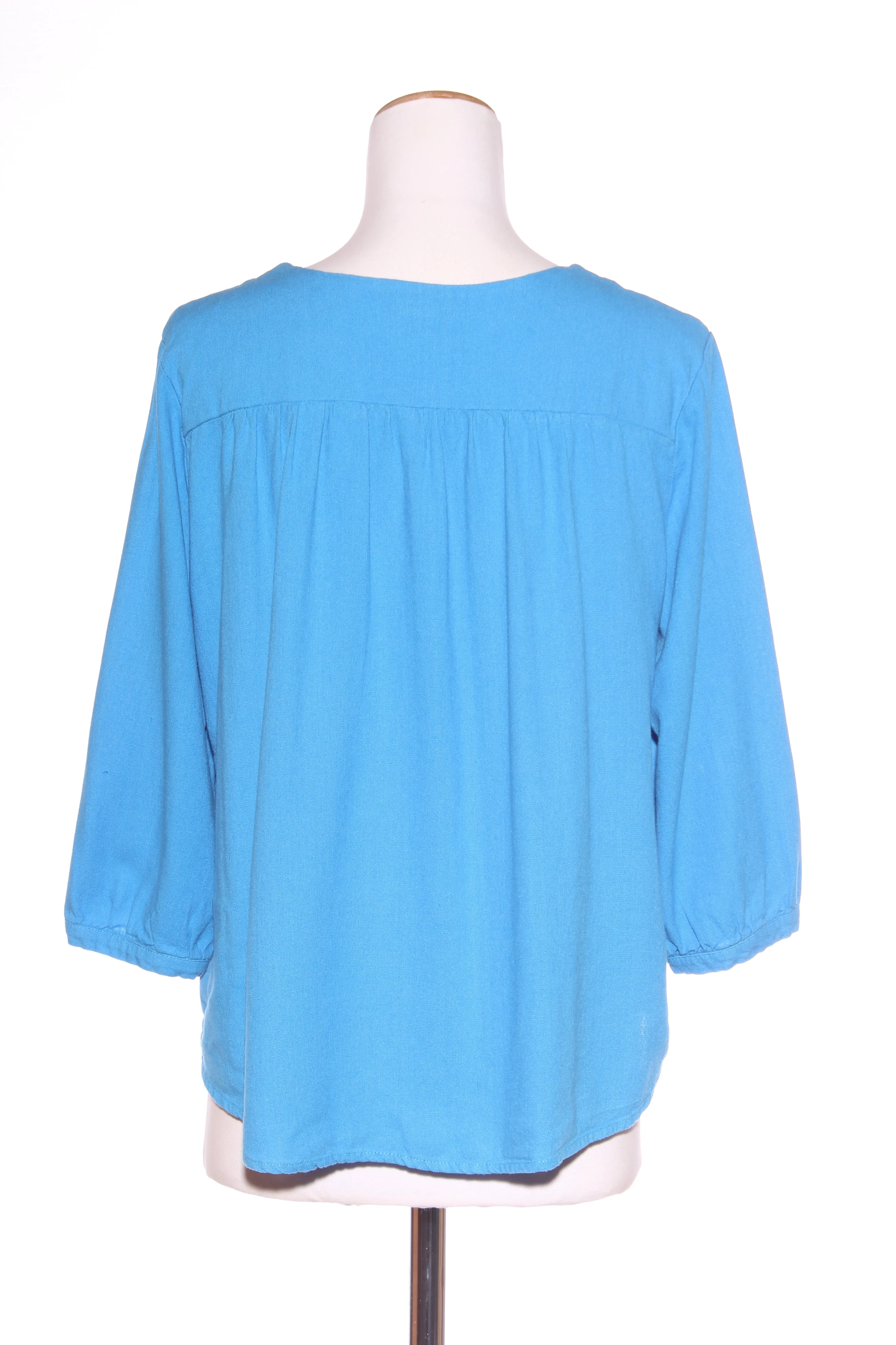 EMERGE - Sky blue linen blend top! 16