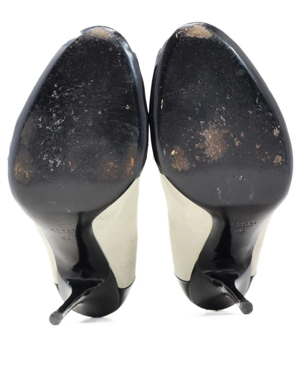 Gucci Grey Suede & Black Patent Peep Toe Heels sz 9