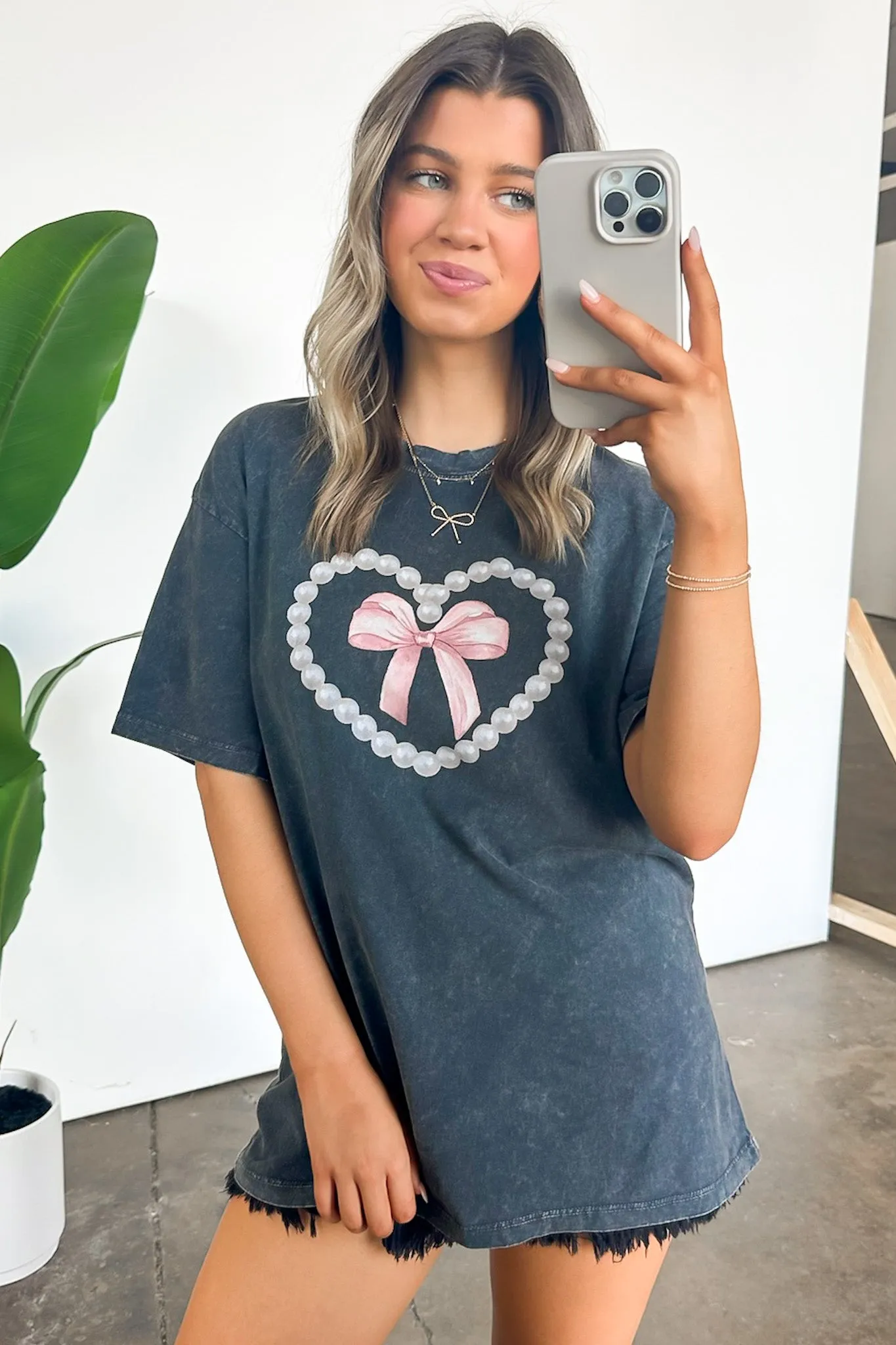 Pearls and Bows Vintage Graphic Tee - FINAL SALE