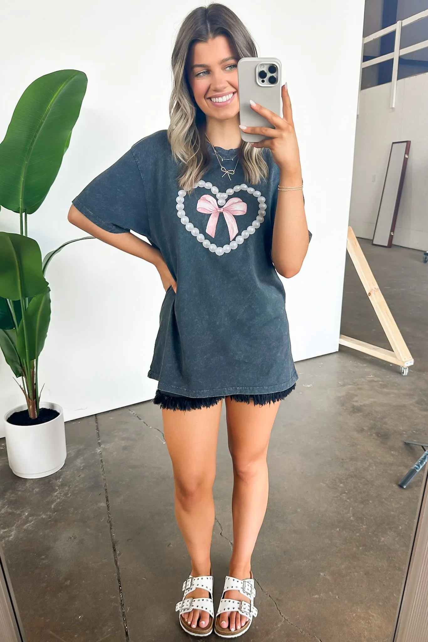 Pearls and Bows Vintage Graphic Tee - FINAL SALE