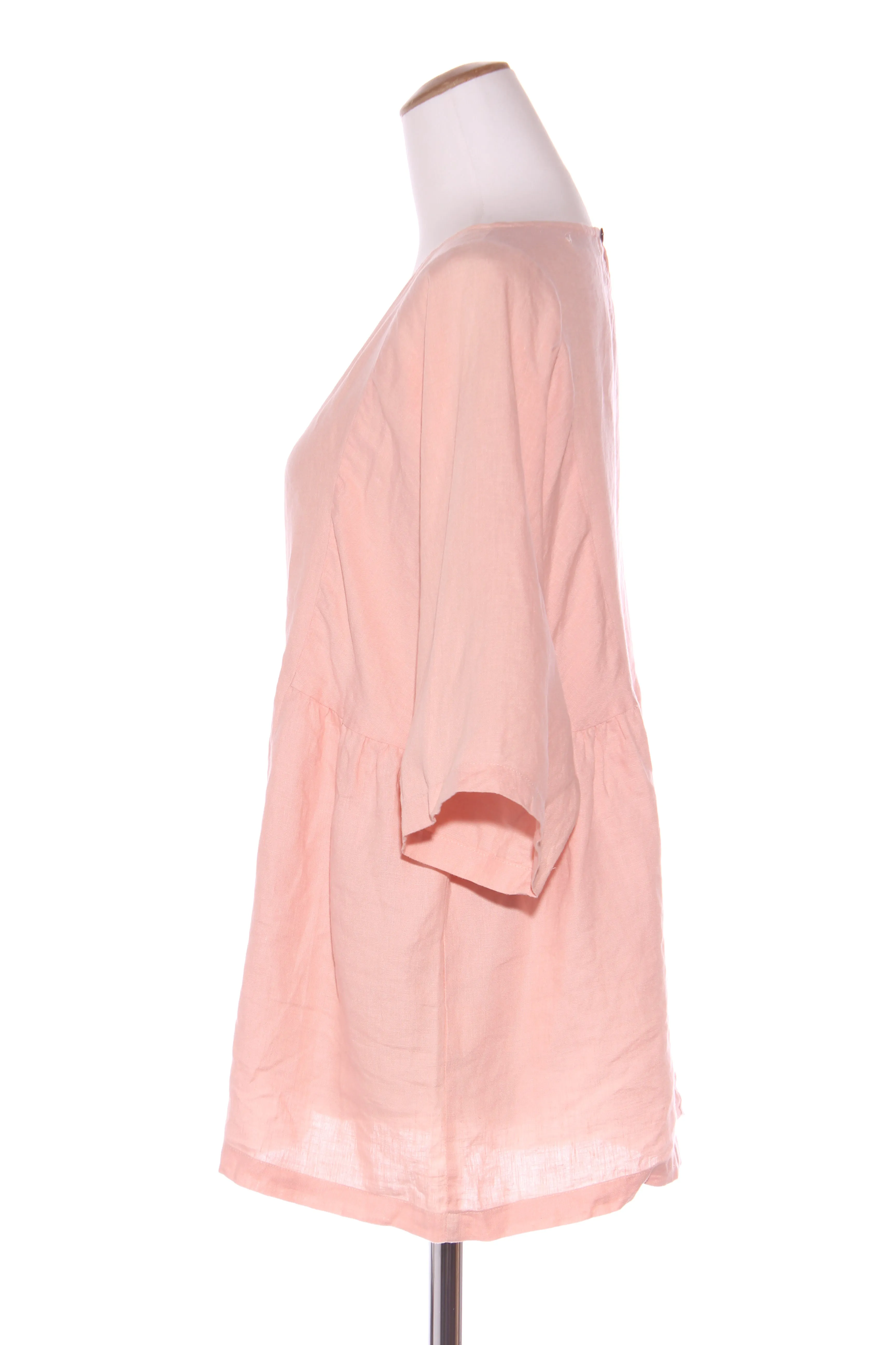 TWO BY TWO - Peach linen gathered waist top! 16